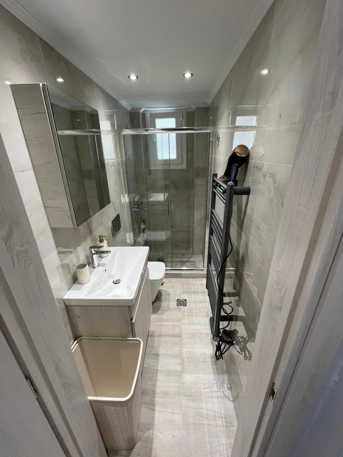 テッサロニキUrban Rotonda Retreat In The City Center!アパートメント エクステリア 写真