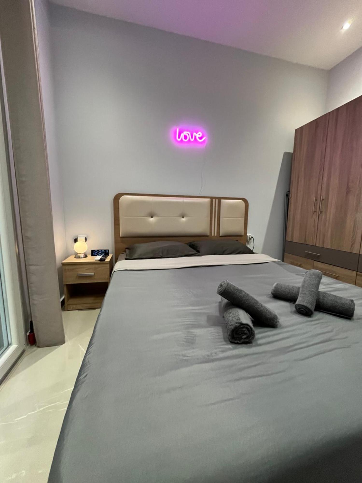 テッサロニキUrban Rotonda Retreat In The City Center!アパートメント エクステリア 写真